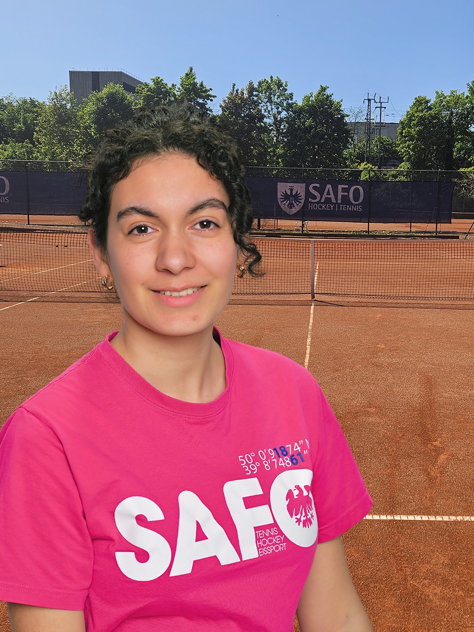 MARWA SHARIFI